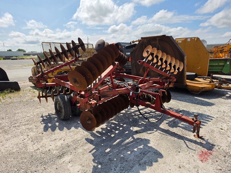 1988-case-ih-3800-image-10