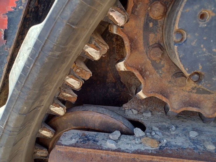 kubota-svl65-2-image-25