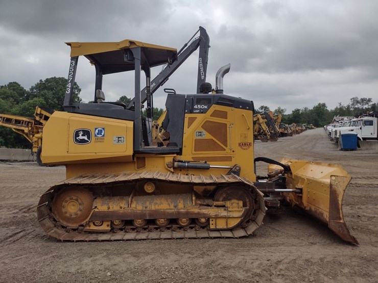 deere-450k-lgp-image-3