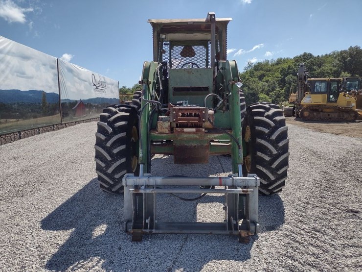 john-deere-7210-image-2