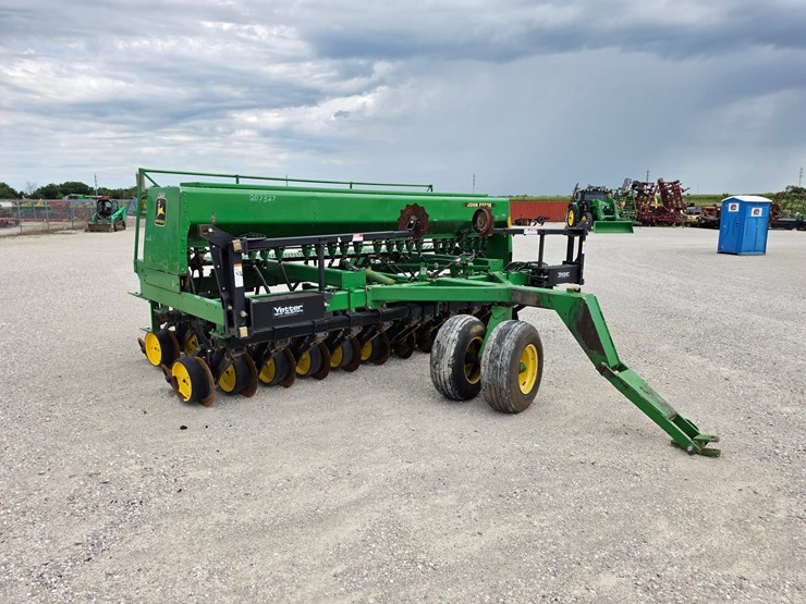 1992-john-deere-750-image-17
