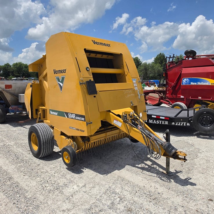 2019 VERMEER 504R