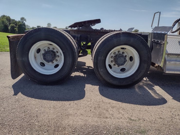 international-prostar-image-26