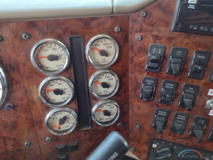 international-9900i-image-9