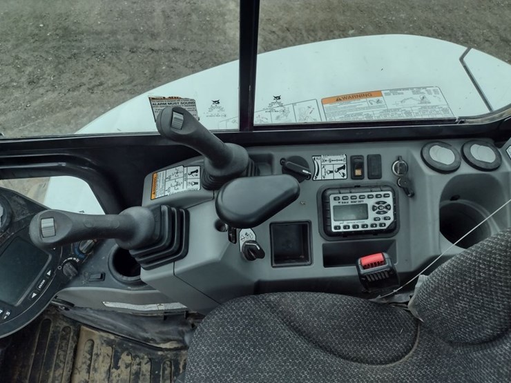 bobcat-e45-image-8