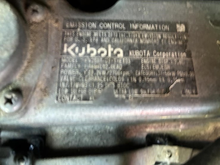 2011-bobcat-t190-image-14