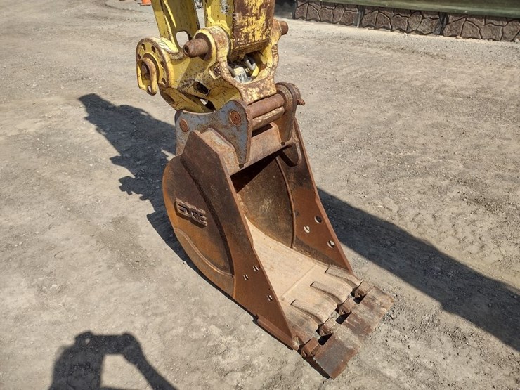 yanmar-sv100-2a-image-23