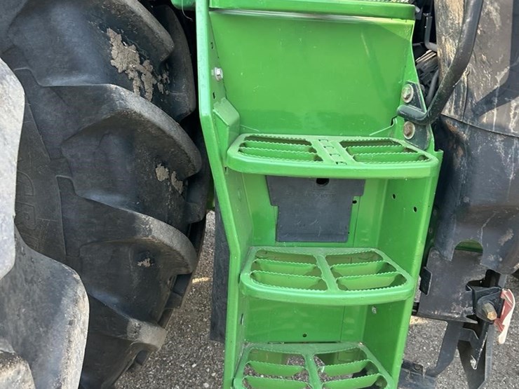 john-deere-6175r-image-16
