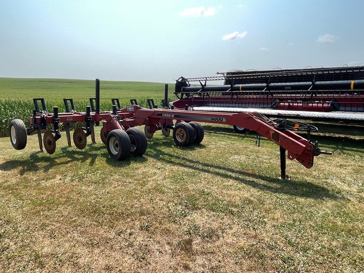 case-ih-5000-image-2
