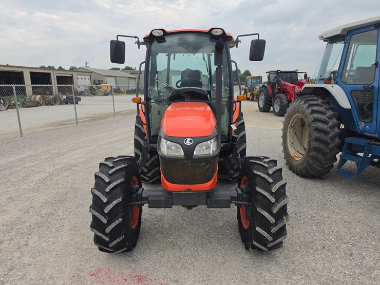 2017-kubota-m7060-image-4