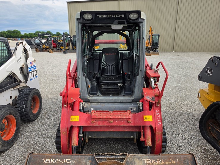 2018-takeuchi-tl10v2-image-4