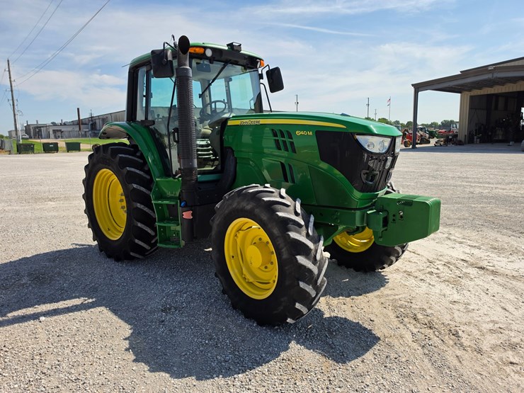 2014-john-deere-6140m-image-20