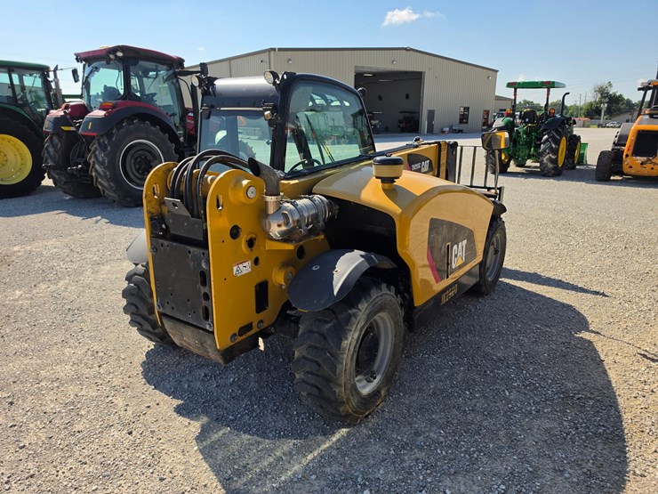 2016-caterpillar-th255c-image-15