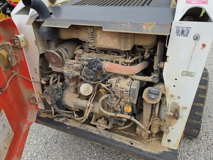 2022-bobcat-t550-image-38
