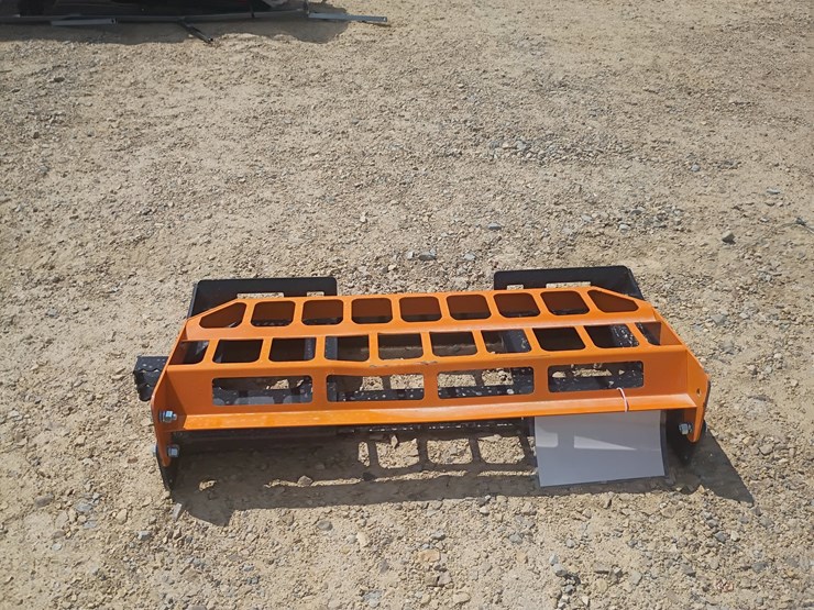 #l76-076-•-landhonor-pallet-forks-skid-steer-attachment-image-1