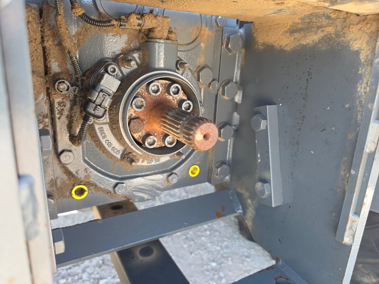 2019-kubota-m7-172-image-20