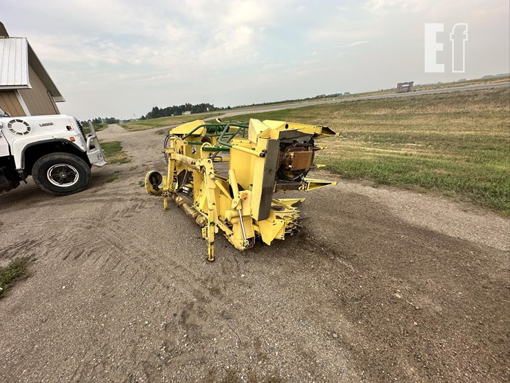 2003-john-deere-686-image-4