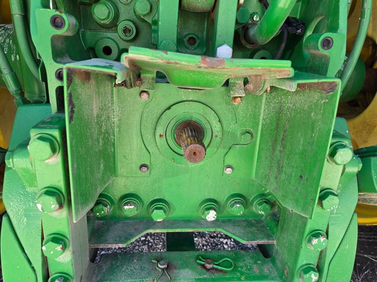 2014-john-deere-7210r-image-20