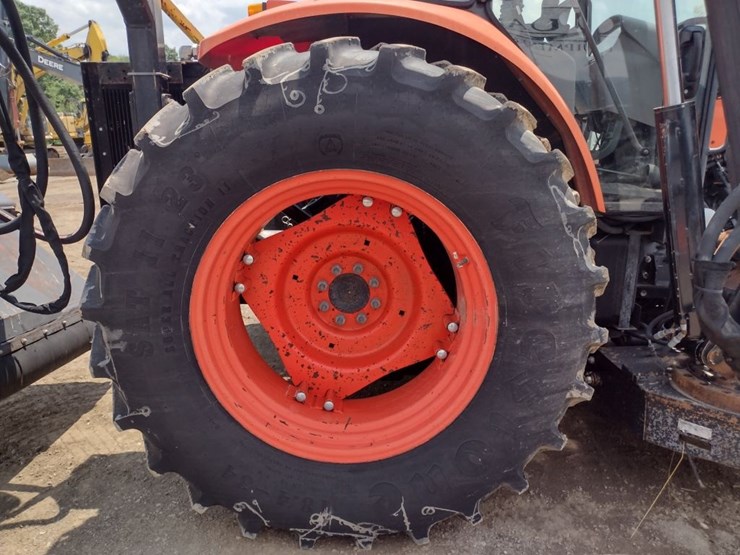 kubota-m108s-image-22