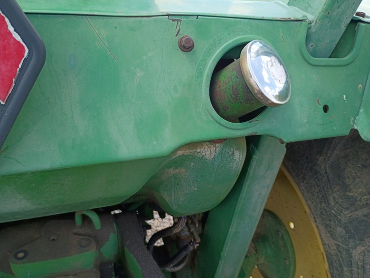 1992-john-deere-870-image-37