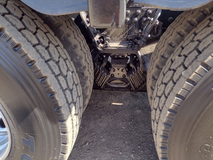 kenworth-t880-image-16