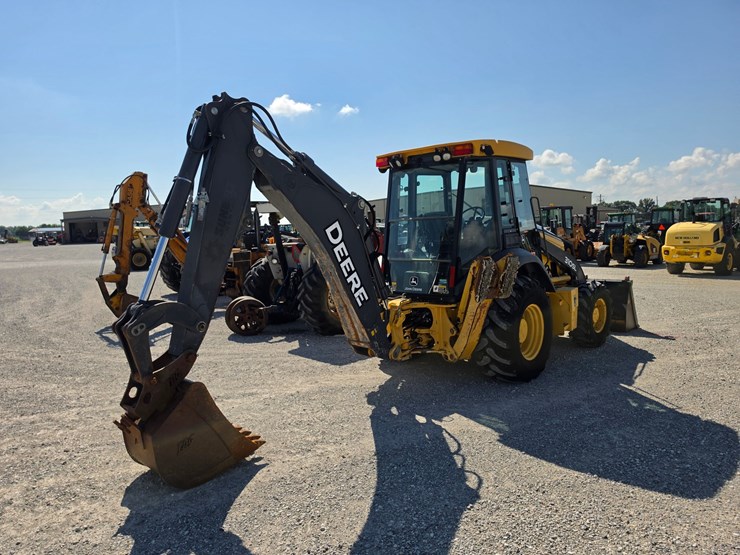 2015-deere-310sl-image-21