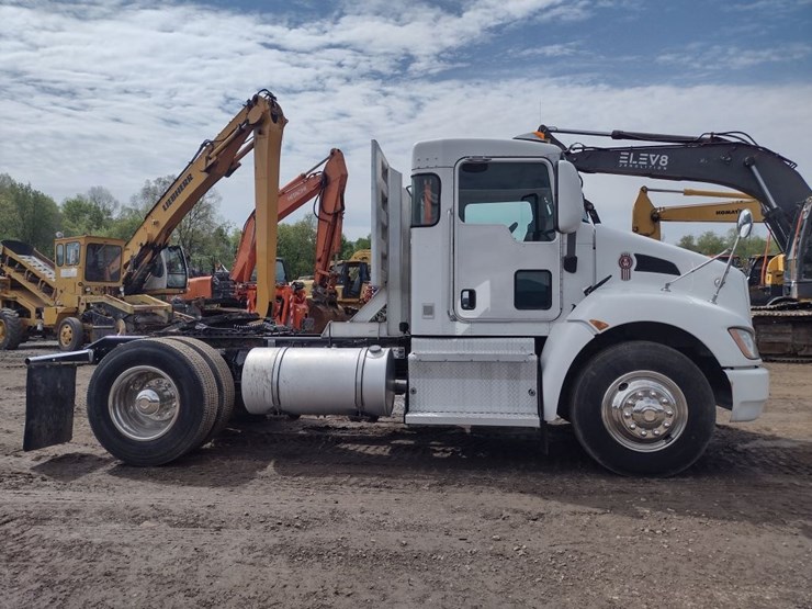 kenworth-t370-image-3
