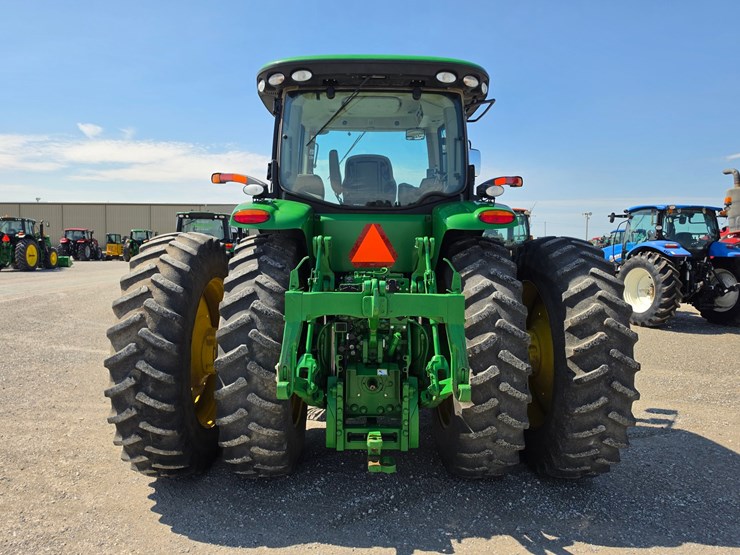 2013-john-deere-7260r-image-13
