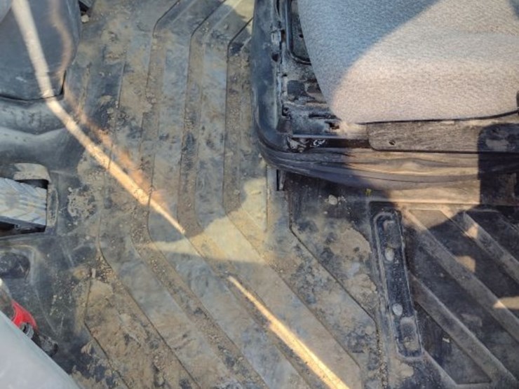 deere-544p-image-12