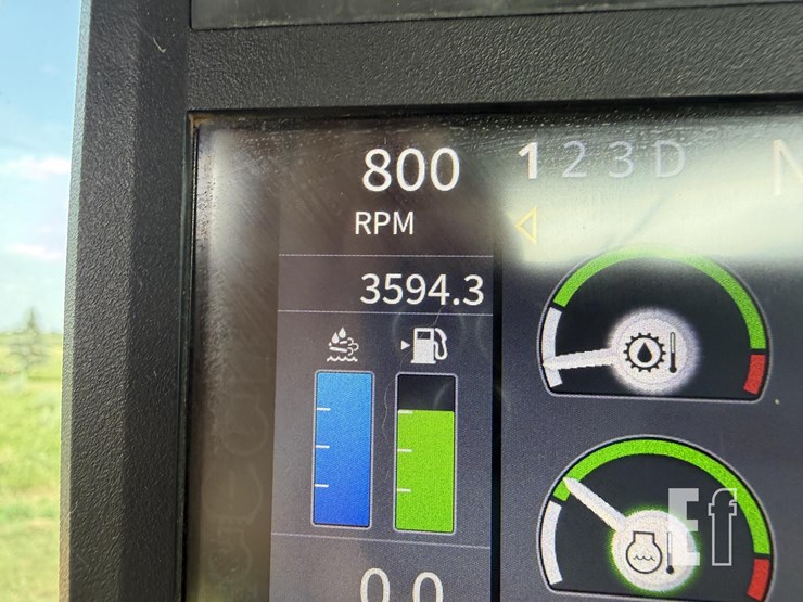 2019-deere-524l-image-51