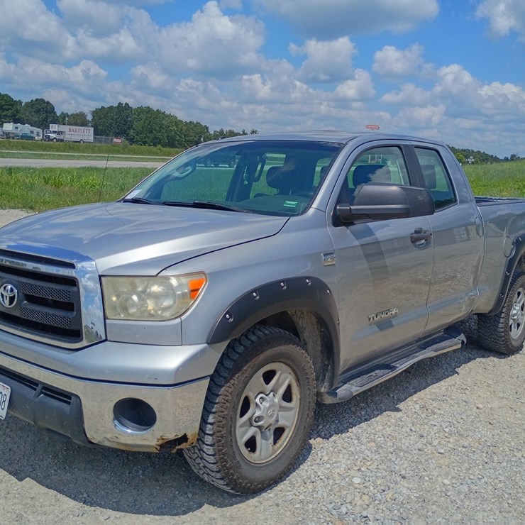 2010 TOYOTA TUNDRA