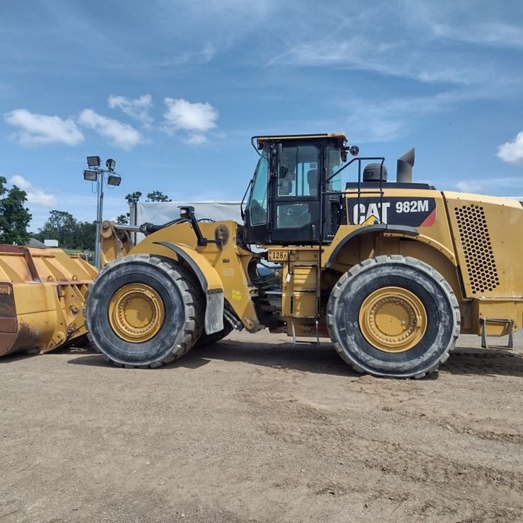 CATERPILLAR 982M