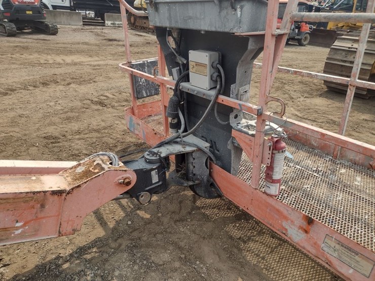 jlg-400s-image-19