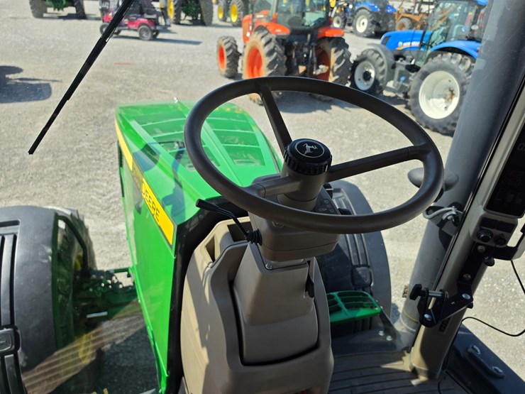 2013-john-deere-7260r-image-10