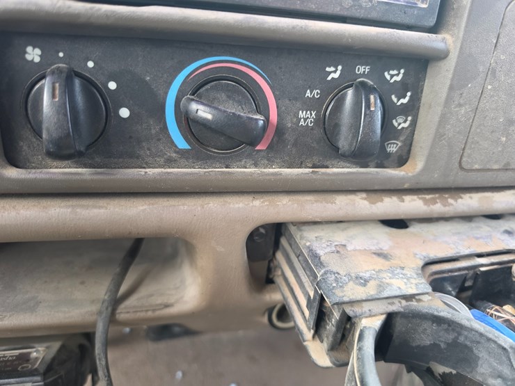 2001-ford-f350-image-62