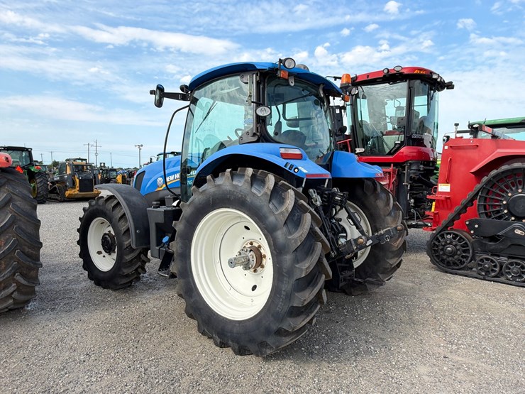 2014-new-holland-t6.165-image-12