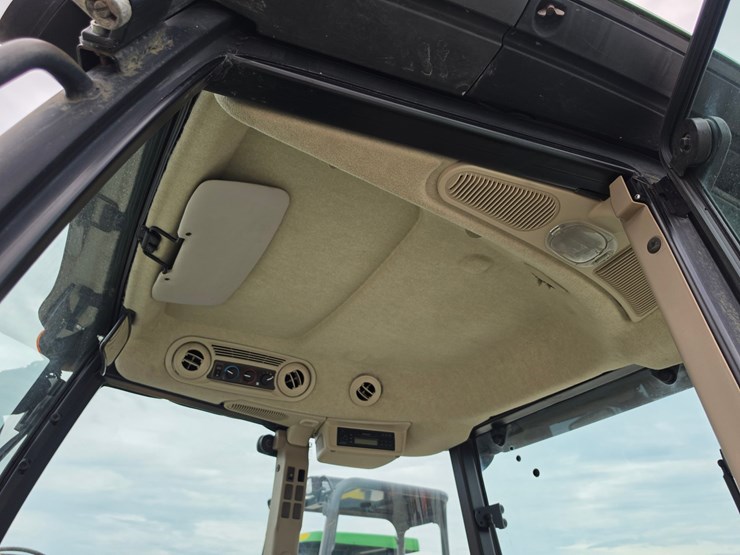 2008-john-deere-5225-image-6