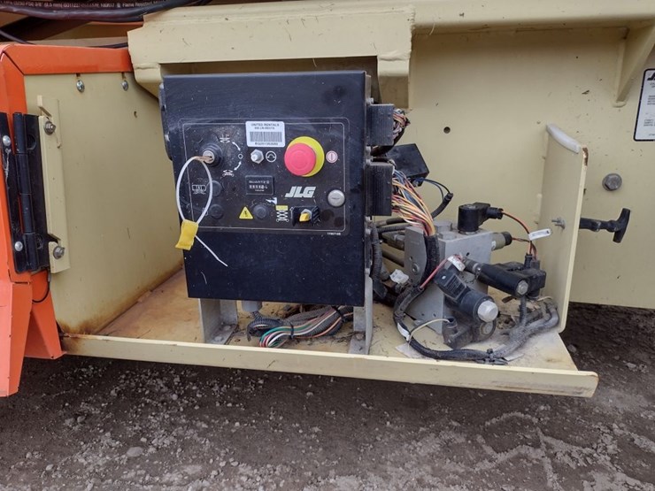 jlg-4069le-image-13