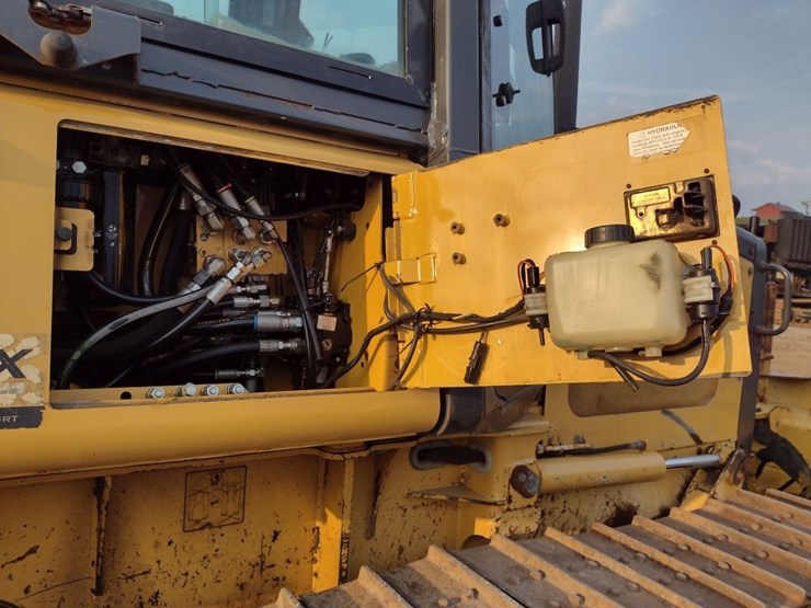 deere-650j-lt-image-30