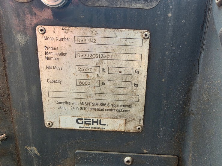 2016-gehl-rs8-42-image-10