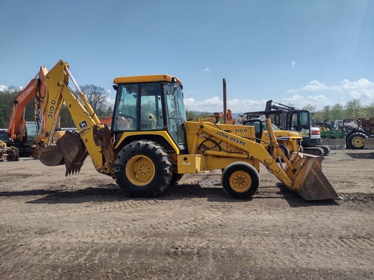 john-deere-310d-image-3