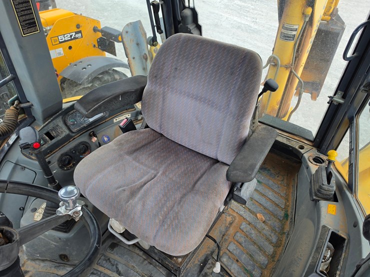 2001-new-holland-lb75-image-9