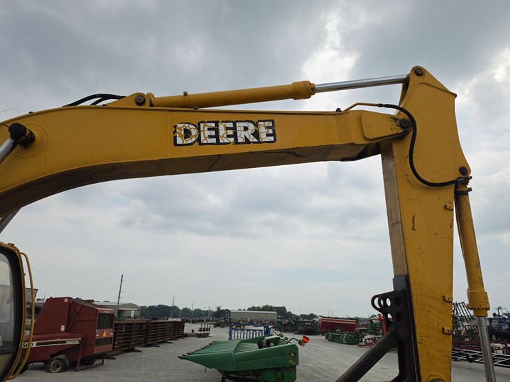 1998-deere-200-lc-image-22