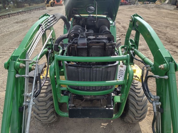john-deere-2305-image-31