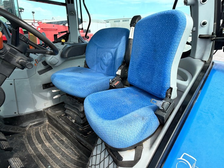 2014-new-holland-t6.165-image-15