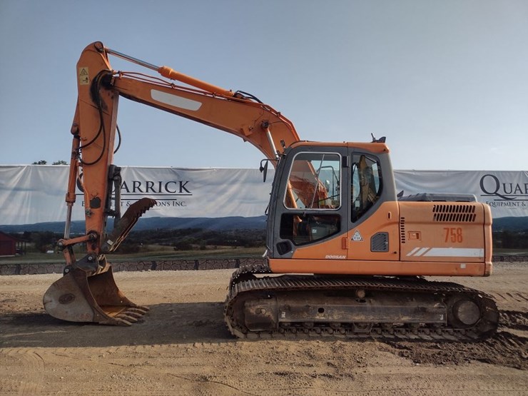 doosan-dx140-lc-image-1
