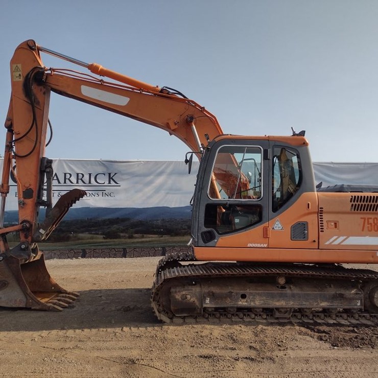 DOOSAN DX140 LC