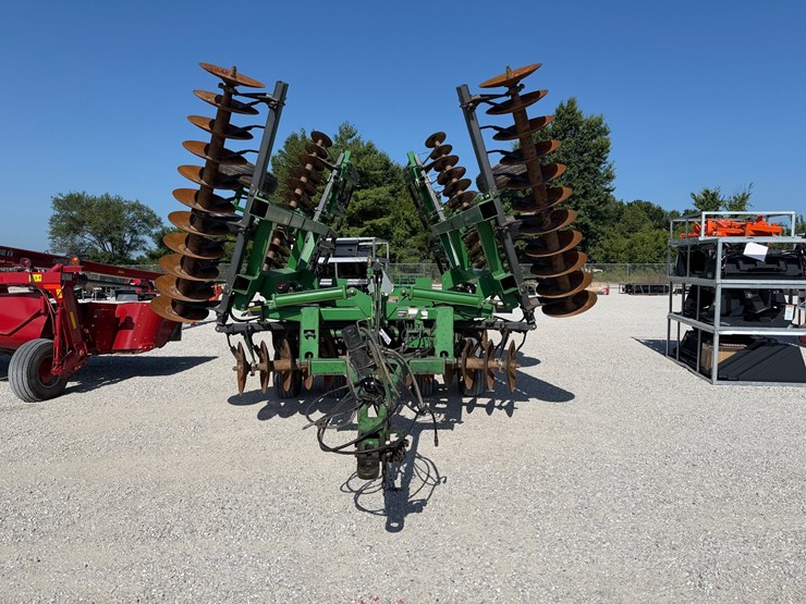 2004-john-deere-637-image-2