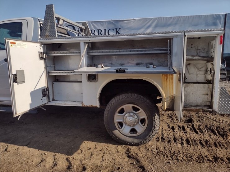 dodge-3500-image-20