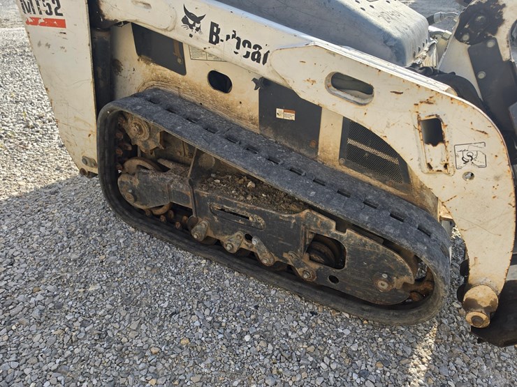 2015-bobcat-mt52-image-14
